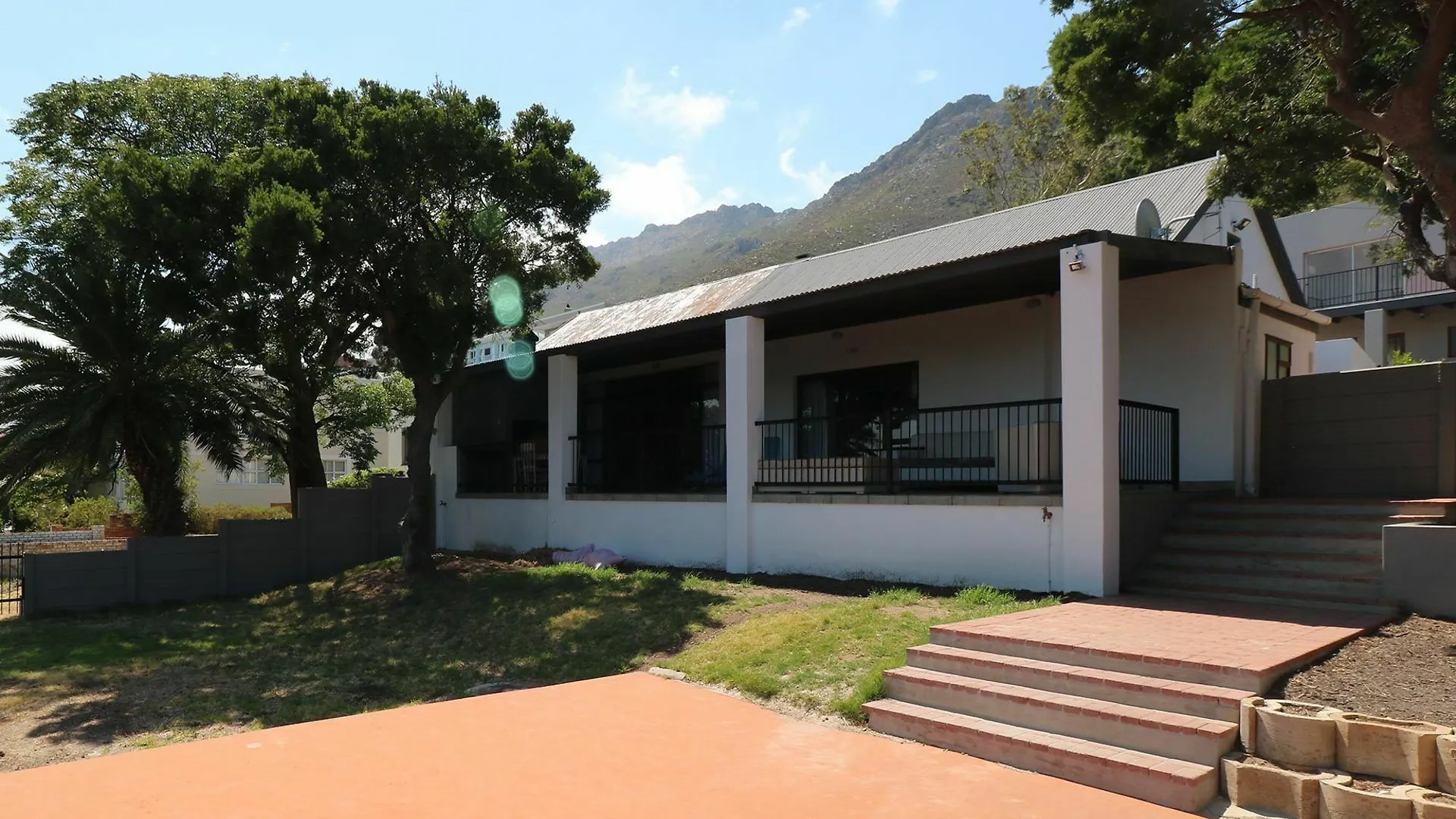 Oceana Beach Vacation Home Gordons Bay
